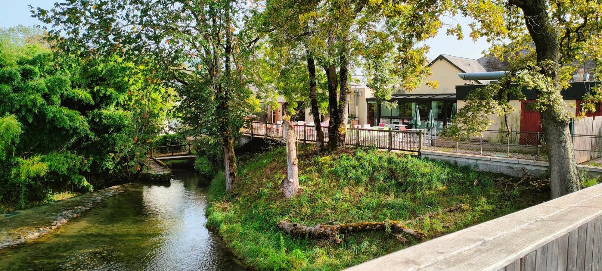 Meuble De Tourisme Au Coeur Du Village A Aramits , Haut Bearn Exterior photo